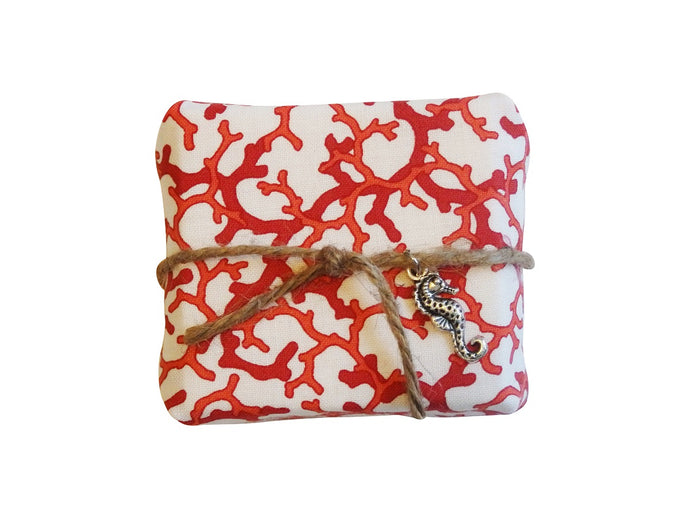 Papaya Fresh Soap-Free Seahorse Jewelry Charm